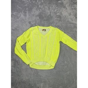 Mudd fluorescent yellow V-neck cable-knit sweater Women's Sz M